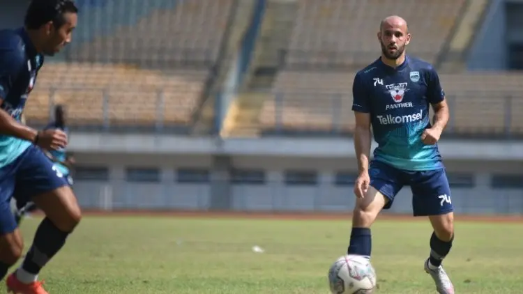 Ini Jawaban Rashid Terhadap Ekspektasi Bobotoh