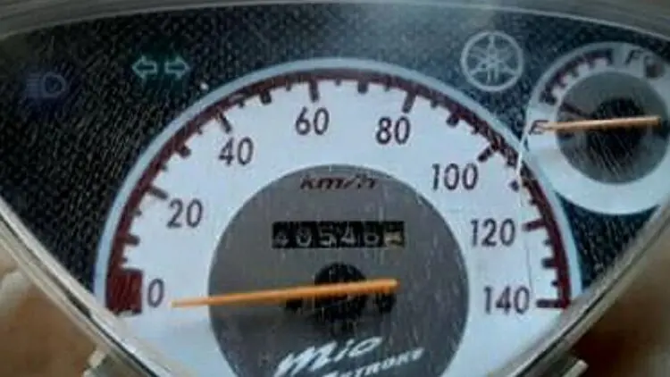 Spidometer Kusam dan Retak, Sekali Usap Kinclong, Ini Rahasianya