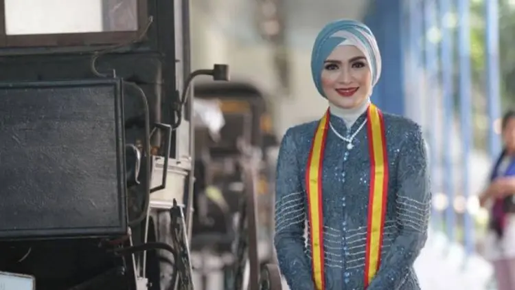 Puput Tantri yang Dicokok KPK Pernah Jadi Bupati Wanita Termuda