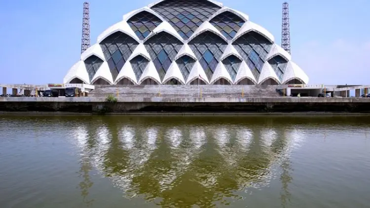 Foto: Proyek Pembangunan Masjid Al Jabbar Dilanjutkan