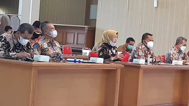 Kemendagri dan KPK Lakukan Rakorwasdanas Virtual