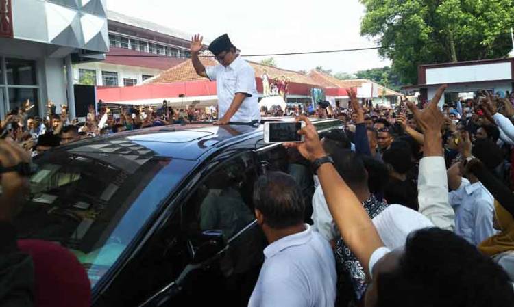 Mengunjungi Bandung, Prabowo Subianto ke UKRI