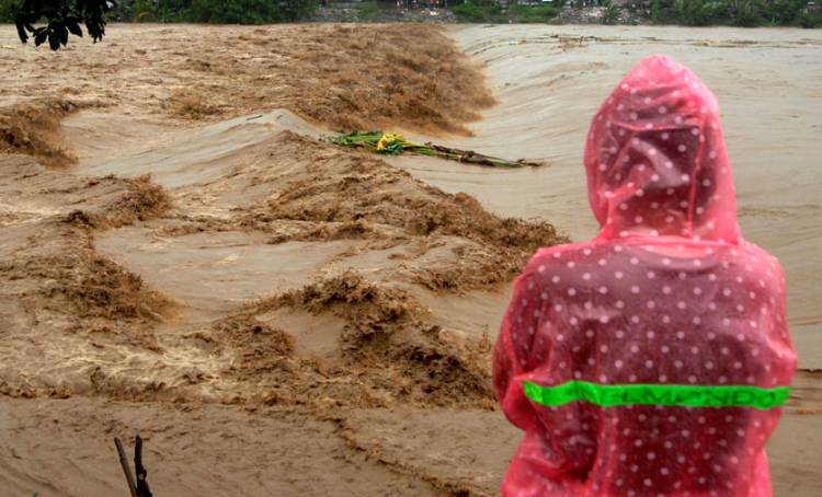 Banjir Goa,  6 Meninggal 2.121 Jiwa Mengungsi 