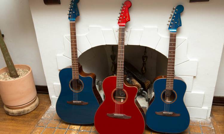 Fender Luncurkan Gitar Akustik Buatan AS