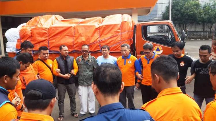 Jabar Kirim Relawan ke Daerah Terdampak Tsunami di Pesisir Selat Sunda