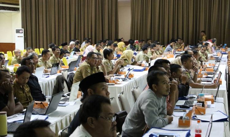 Pemkab Bandung Fasilitasi Workshop Aplikasi SisKeuDes Versi 2.0