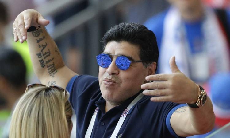 Solari Diangkat Madrid Kok Maradona yang Nyinyir?