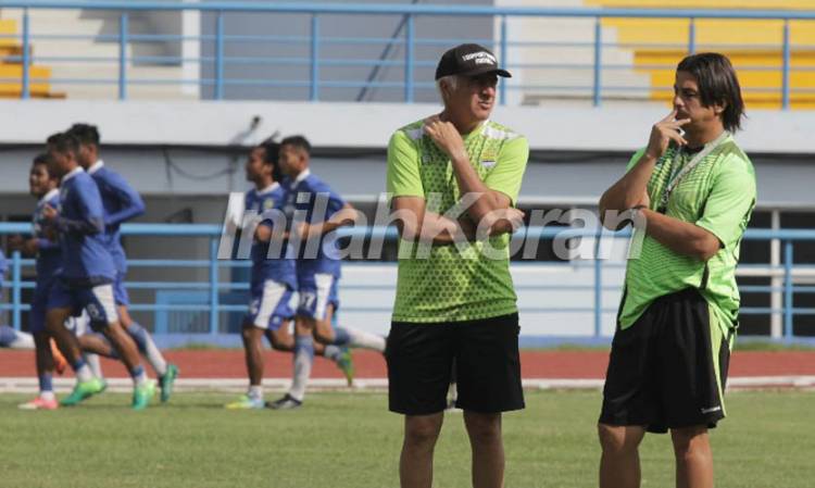 Piala Indonesia, Gomez akan Boyong Pemain Maung Ngora 