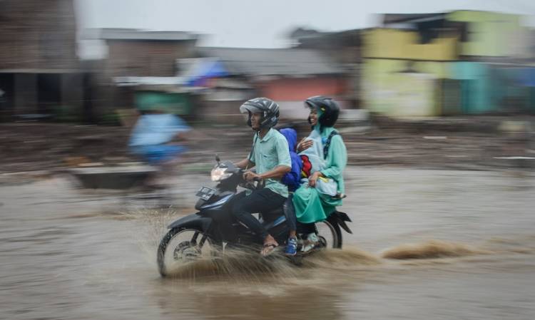 Banjir Landa Permukiman Penduduk di Pangandaran