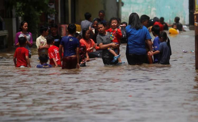 Banjir Bandung Raya, Emil Kumpulkan Kepala Daerah
