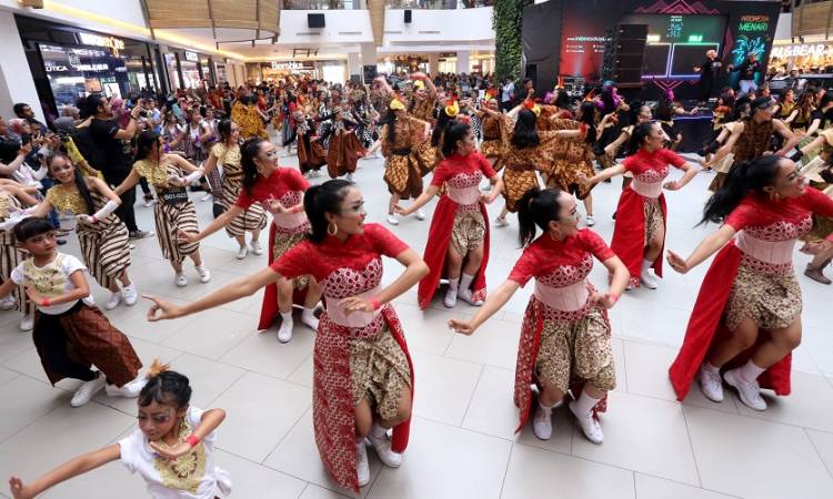 4.200 Penari di 4 Kota Meriahkan Indonesia Menari 2018