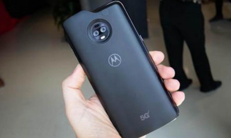 Motorola Siapkan 2 Lagi Smartphone Motorola One