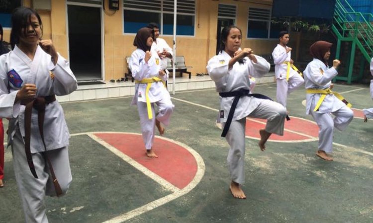 Ekskul Karate SMK Cipta Skill Ajang Ukir Prestasi Siswa