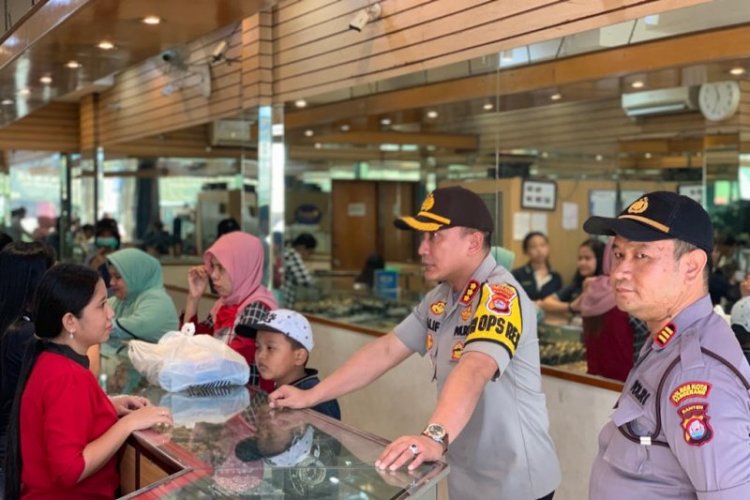 Polisi Buru Perampok Emas Senilai Rp1,6 M ke Malaysia