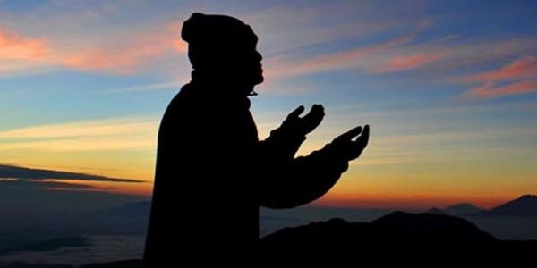 Salahkah Jika Muslim Amini Doa Orang Kafir?