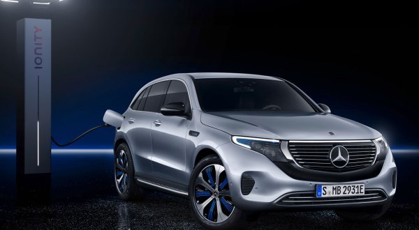 Mercedes-Benz Jual 160 Ribu Mobil Listrik di 2020
