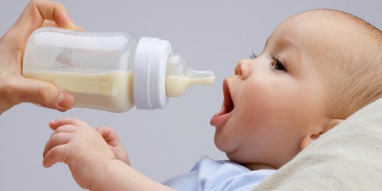 Dahsyatnya Keajaiban Air Susu Ibu untuk Anak Menurut Alquran