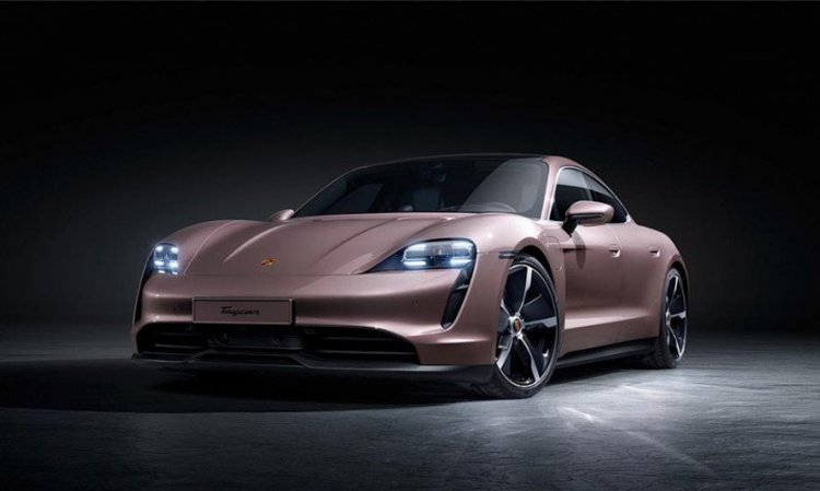 Porsche Taycan Berikan Penyegaran Baru, Harga Rp2,5 Miliar