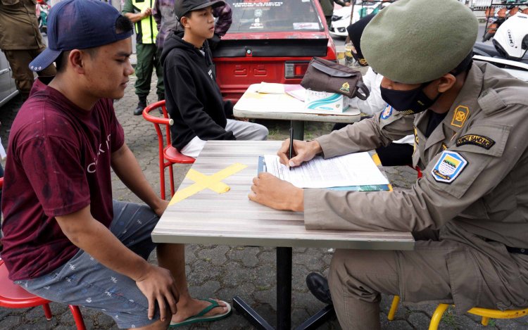 Angka Pelanggaran Prokes di Kota Bandung Menurun