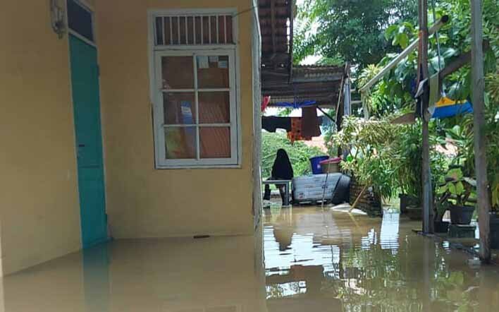 Rutin Terkena Banjir, Gelandang Muda Persib Ini Tak Pernah Menerima Bantuan