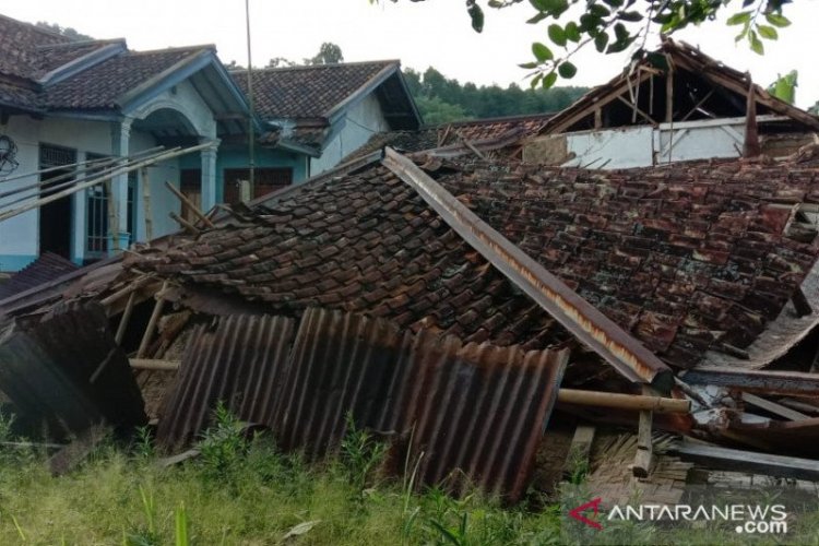 Waspada! Bencana Pergerakan Tanah di SUkabumi Semakin Masif