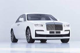 Rolls-Royce Ghost Terbaru Resmi Hadir di Indonesia
