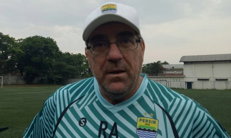 Robert Alberts: Hadapi Bali United, Mood Skuat Persib Bagus