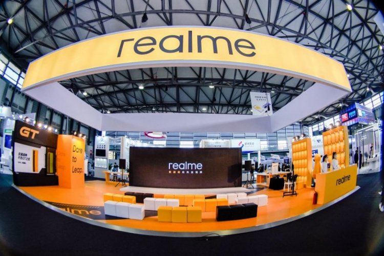 Realme Resmikan Lima Official Store di Lima Kota