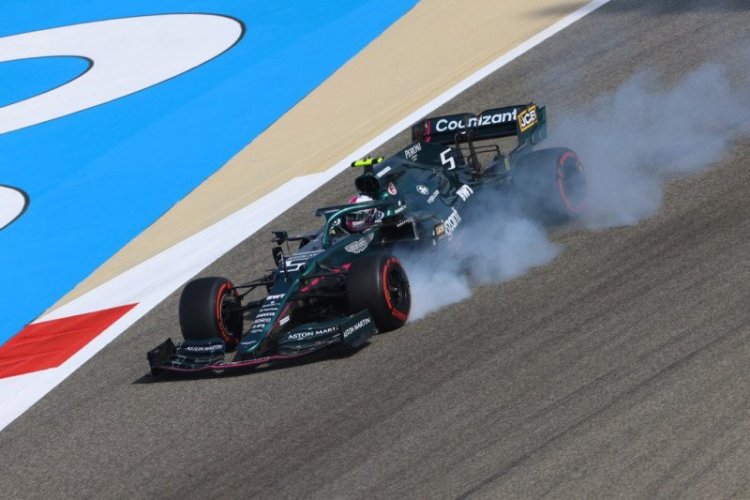 Vettel Ngamuk Gara-gara Hasil Buruk pada Kualifikasi Seri Pembuka F1 di bahrain