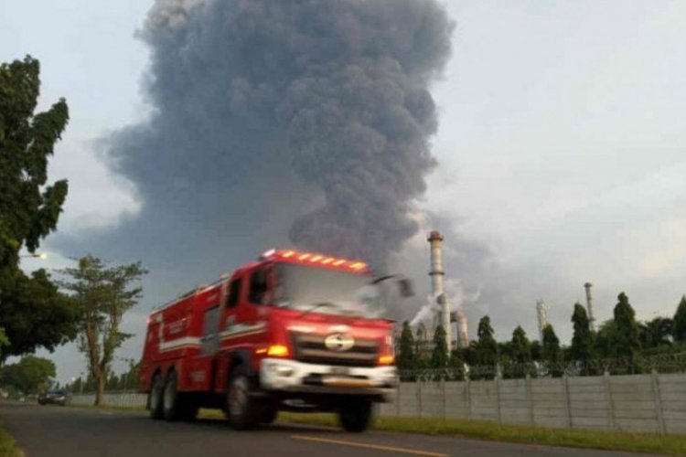 Kebakaran Kilang Balongan Indramayu, Tiga Orang Dilaporkan Hilang