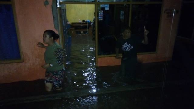 Hujan Deras, Banjir Terjang Sejumlah Permukiman di Garut