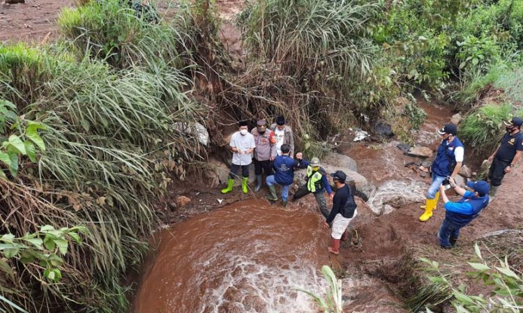 57 Rumah Warga Kecamatan Kertasari Terdampak Banjir Bandang