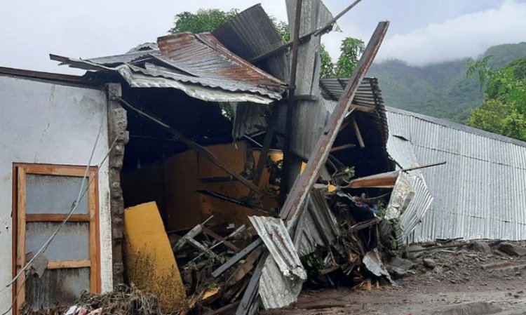 Korban Meninggal Banjir NTT Dekati 100, Terbanyak di Flores
