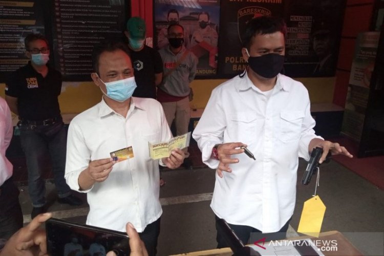 Akhirnya Ditangkap! 'Koboi' di Bandung yang Ancam Warga Pakai Senpi