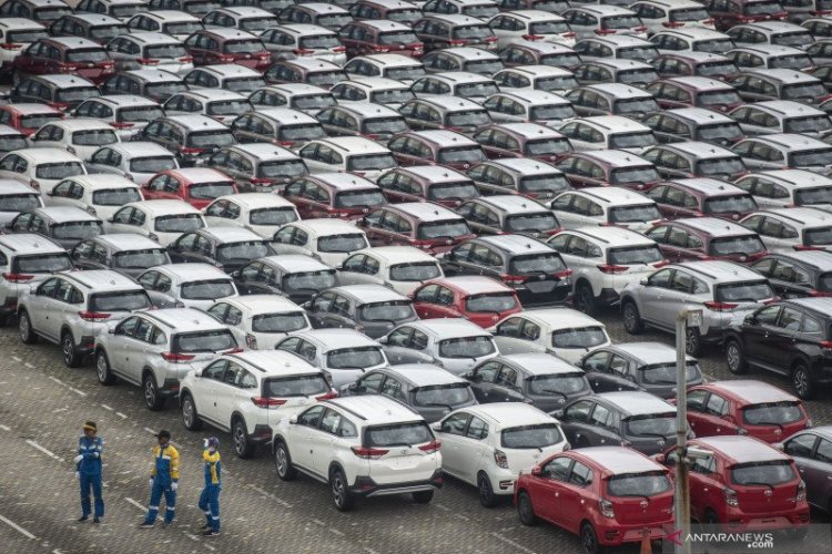 Efek Dahsyat PPnBM! Penjualan Mobil Baru Melesat 72,6 Persen