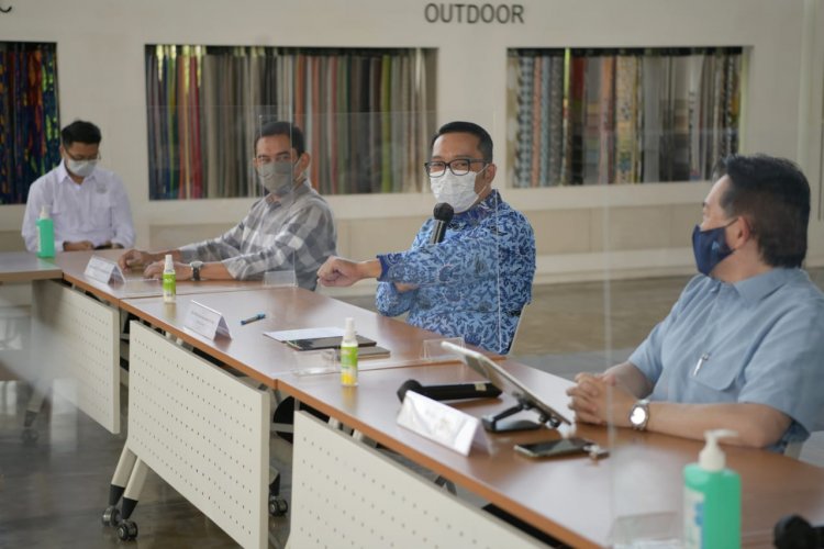 Ridwan Kamil Dorong Industri Berinovasi di Masa Pandemi COVID-19