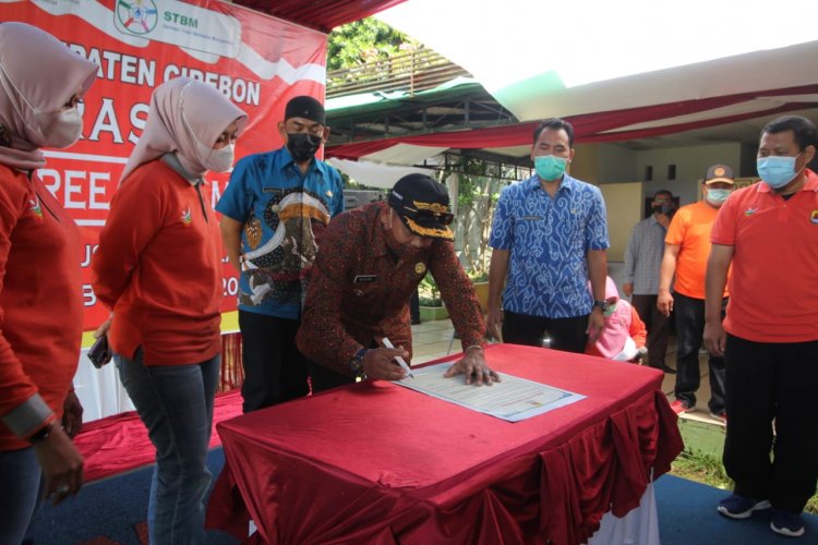 Pemkab Cirebon Targetkan 2024 Bebas dari Perilaku ODF