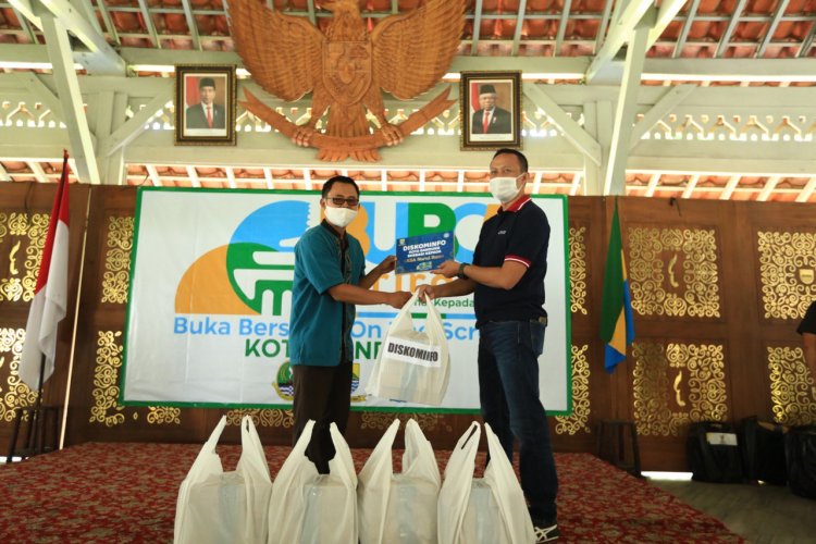 Kota Bandung Salurkan 9.500 Paket Buka Puasa