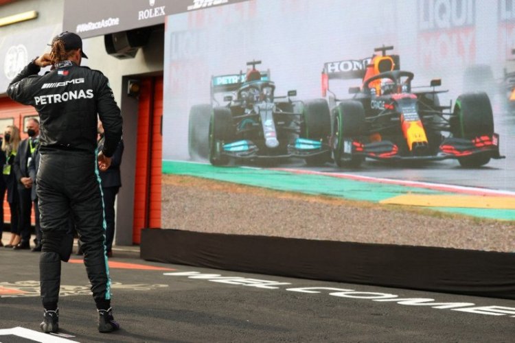 'Belas Kasihan' Mercedes di Awal Musim Formula 1 2021