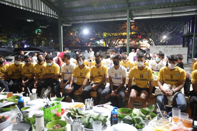 Tim Sepak Bola Kota Bandung Targetkan Emas Porda Jabar 2022