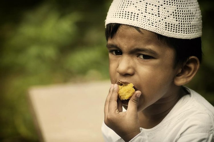 Haruskah Sarapan sebelum Salat Idul Fitri?