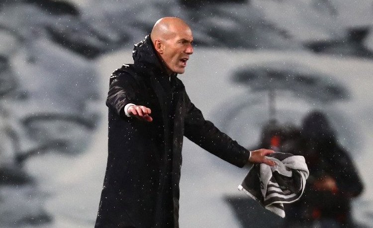 Zidane Bakal Tinggalkan Madrid di Akhir Musim?