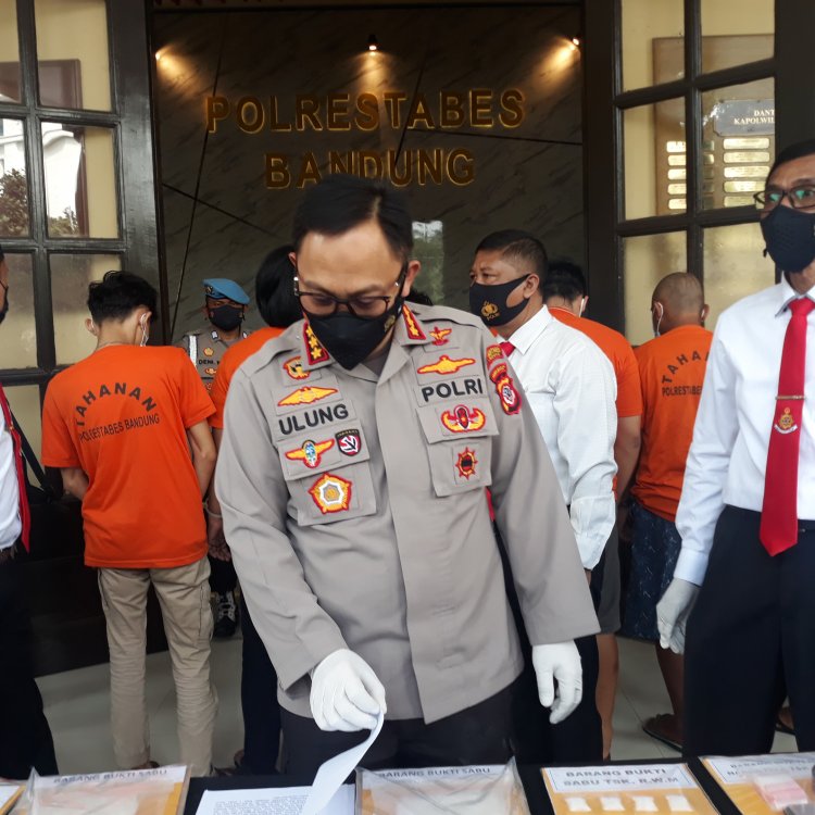 Polisi Ciduk Kurir Sabu Seberat 1 Kg di Pagarsih Bandung