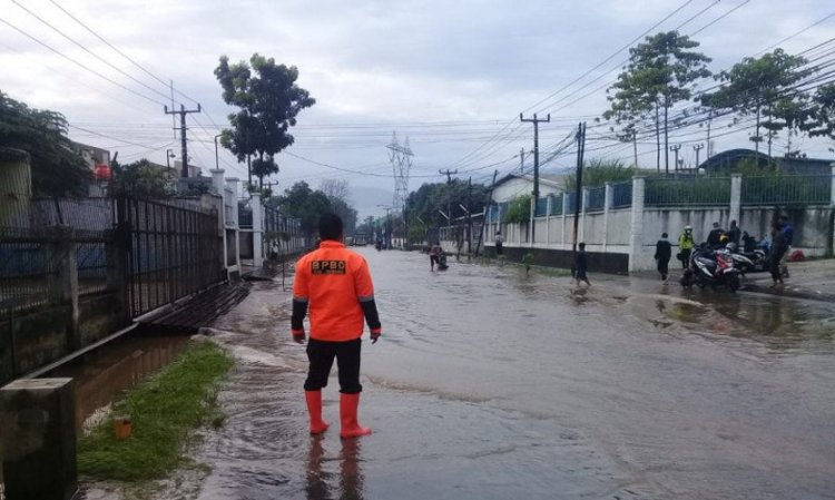 Ribuan Rumah Warga Kebanjiran di Kabupaten Bandung