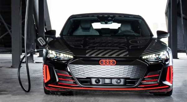Audi Cuma Jual Mobil Bertenaga Listrik Mulai 2026