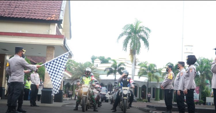 Peringati Hari Bhayangkara ke-75, Polresta Bandung Bagikan 3.500 Paket Sembako
