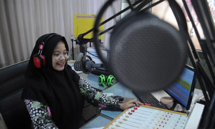 185 Guru di Sanggau Dilatih Mengajar melalui Radio