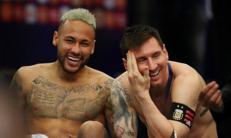 Karena Messi, Neymar Bisa Ketawa Lagi