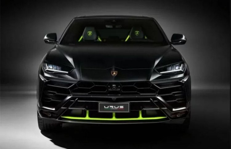 Lamborghini Urus Catat Rekor Produksi 15.000 Unit