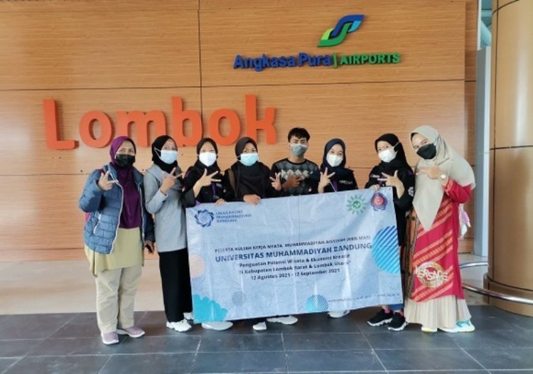 Enam Mahasiswa UM Bandung Berpartisipasi dalam KKN 2021 di Lombok